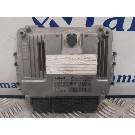 Centralita Motor Uce para Peugeot 207