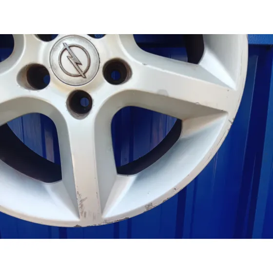 Llanta para Opel Astra Gtc