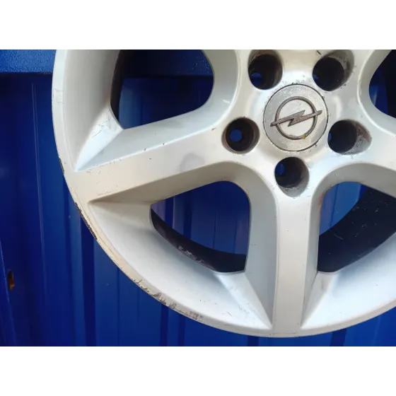 Llanta para Opel Astra Gtc