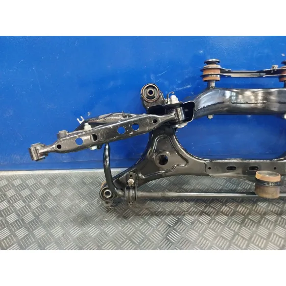 Puente Delantero para Nissan Juke (F15)