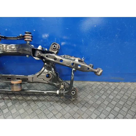 Puente Delantero para Nissan Juke (F15)