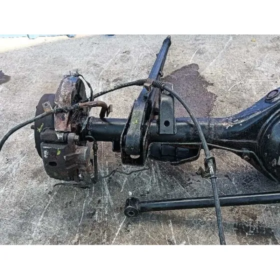 Puente Trasero para Mitsubishi Montero (V20/V40)