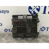 Caja Reles / Fusibles para Peugeot 307 (S1)