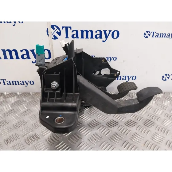 Pedal Freno para Nissan Interstar