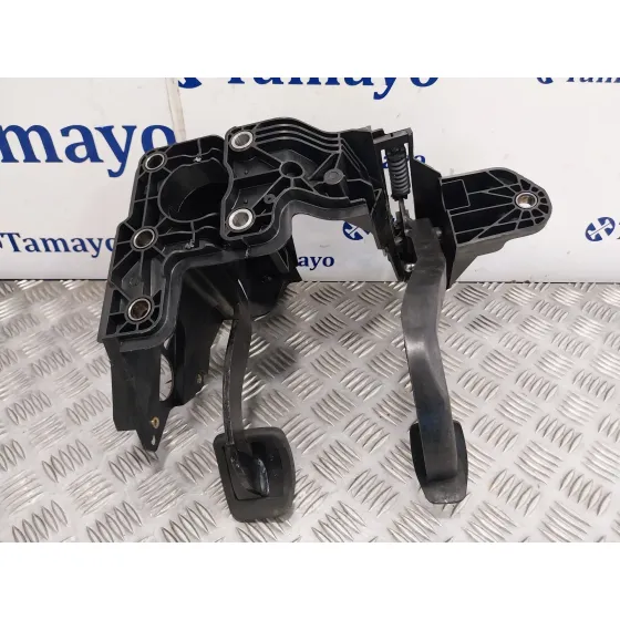 Pedal Freno para Nissan Interstar