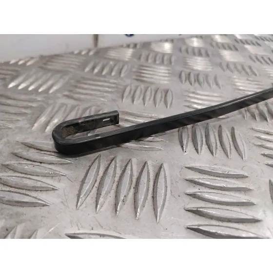 Brazo Limpia Delantero Derecho para Nissan Interstar