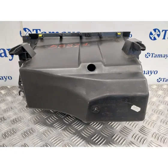 Guantera para Nissan Interstar
