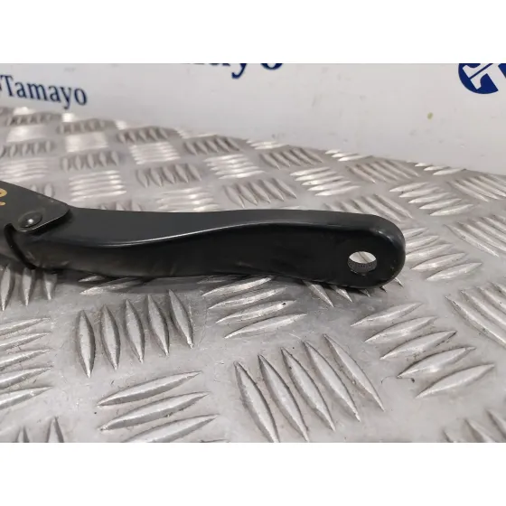 Brazo Limpia Delantero Izquierdo para Nissan Interstar