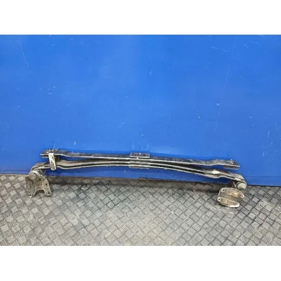 Ballesta Trasera para Nissan Cabstar 01.04 ->