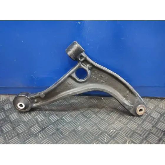 Brazo Suspension Inferior Delantero Izquierdo para Nissan Interstar