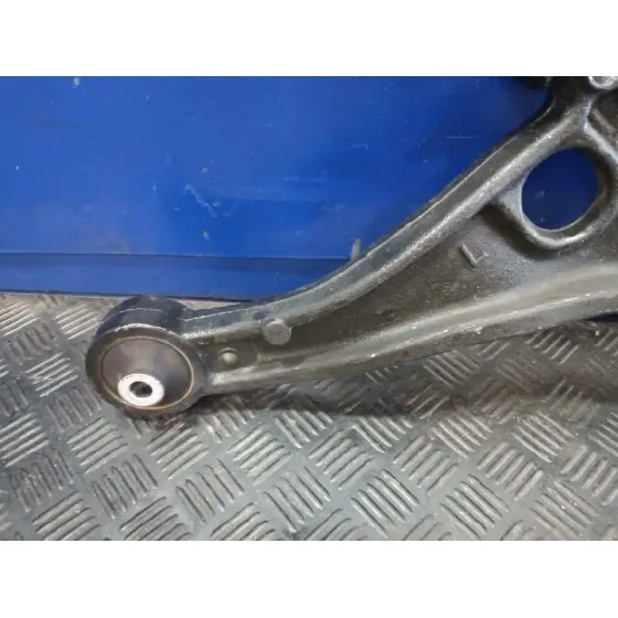 Brazo Suspension Inferior Delantero Izquierdo para Nissan Interstar