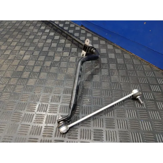 Barra Estabilizadora Delantera para Nissan Interstar