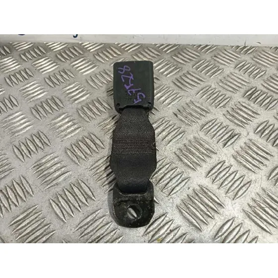Enganche Cinturon Delantero Derecho para Suzuki Swift Berlina (Mz)
