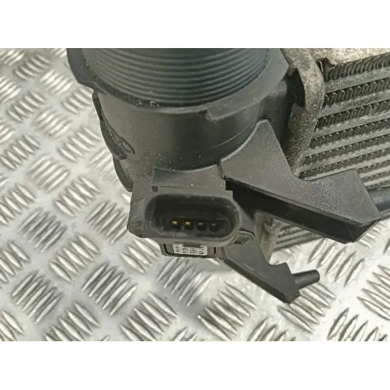 Intercooler para Audi A6 Berlina (4F2)