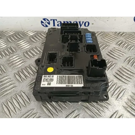Caja Reles / Fusibles para Peugeot 407