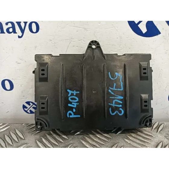Caja Reles / Fusibles para Peugeot 407