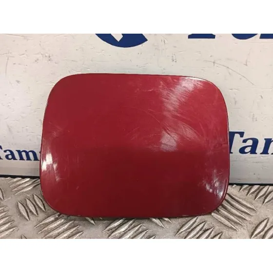 Tapa Exterior Combustible para Volkswagen Caddy Furgon/Kombi