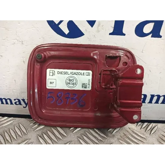 Tapa Exterior Combustible para Volkswagen Caddy Furgon/Kombi