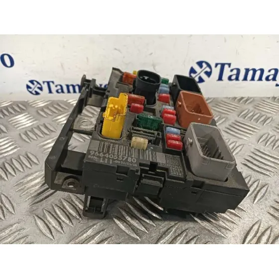 Caja Reles / Fusibles para Peugeot 307 Cc (S2)
