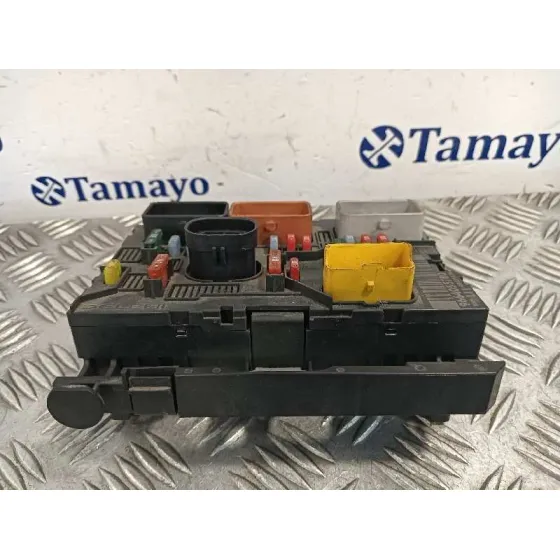 Caja Reles / Fusibles para Peugeot 307 Cc (S2)