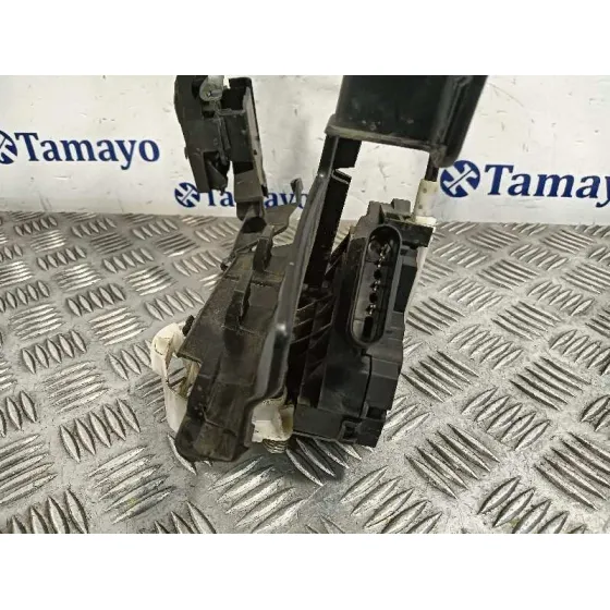 Cerradura Puerta Delantera Derecha para Ford Fiesta (Ccn)