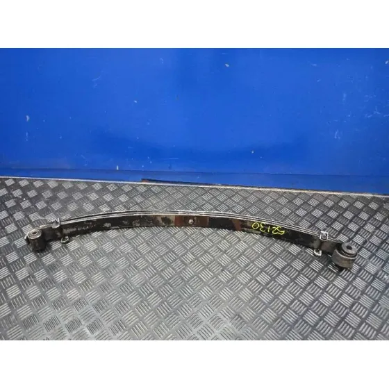 Ballesta Delantera para Nissan Patrol (K/W260)