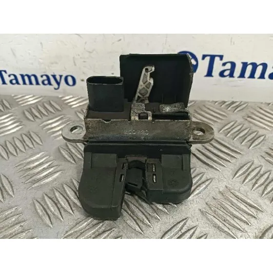 Cerradura Maletero / Porton para Volkswagen Caddy Furgon/Kombi