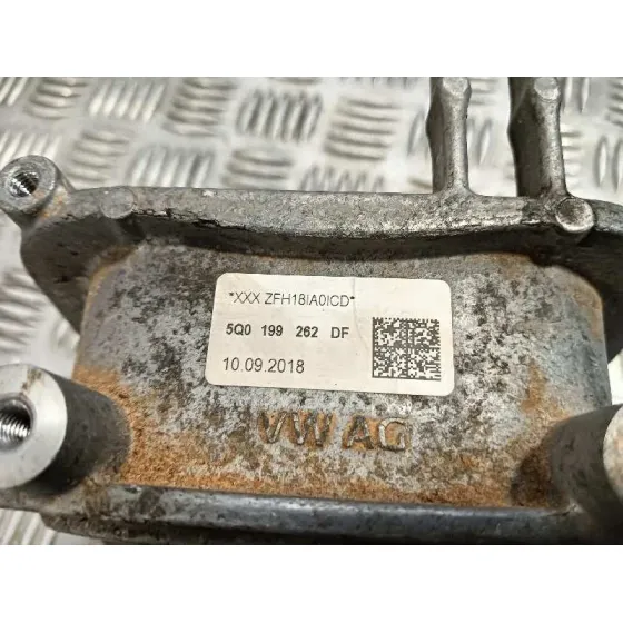 Soporte Motor Derecho para Volkswagen Passat Lim. (3G2)
