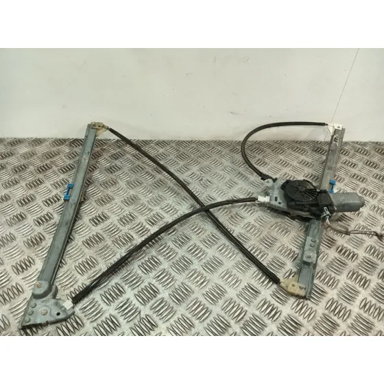 Elevalunas Delantero Derecho para Renault Espace Iv (Jk0)