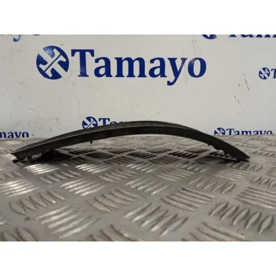Rejilla Paragolpes Derecha para Volkswagen Polo Berlina (6N2)