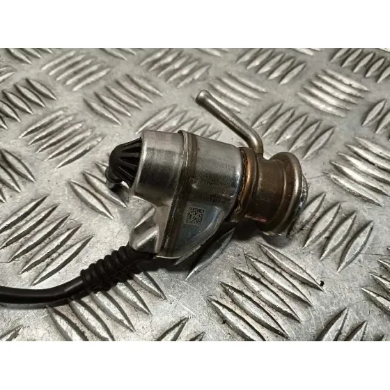 Inyector para Volkswagen Passat Lim. (3G2)