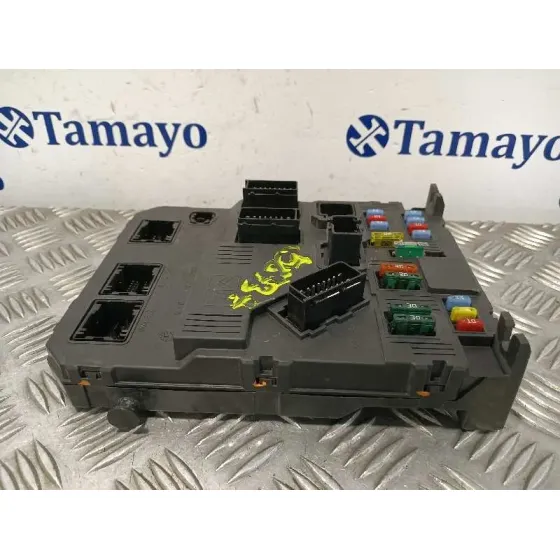 Caja Reles / Fusibles para Citroën Xsara Picasso