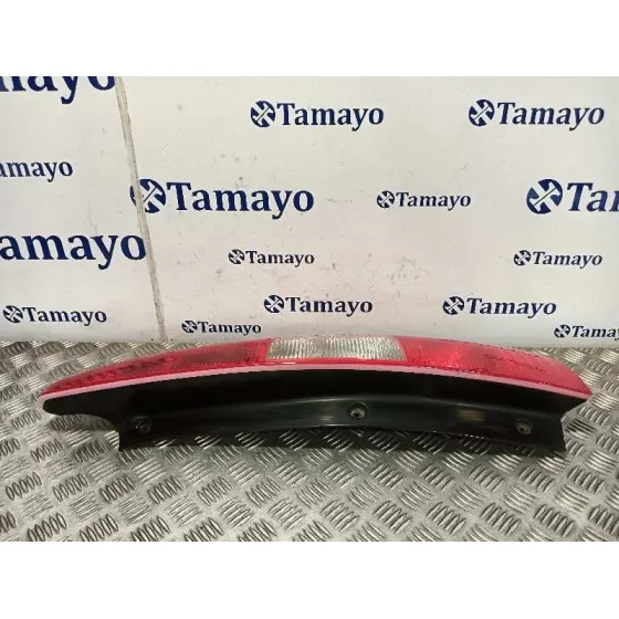Piloto Trasero Derecho para Mitsubishi Colt Berlina 5 (Z30A)