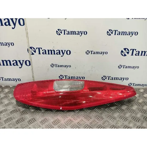 Piloto Trasero Derecho para Mitsubishi Colt Berlina 5 (Z30A)