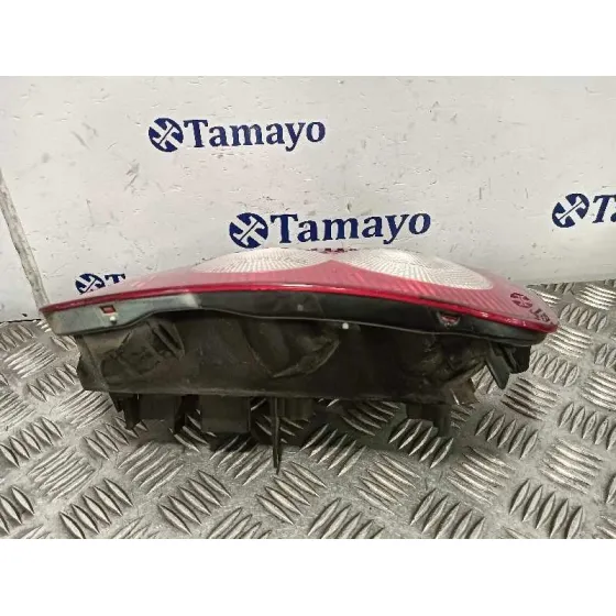 Piloto Trasero Derecho para Nissan Micra (K12E)