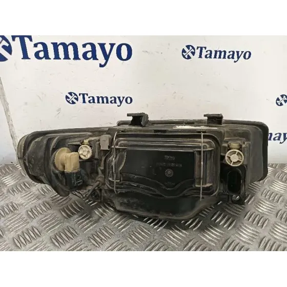 Faro Izquierdo para Seat Leon (1M1)