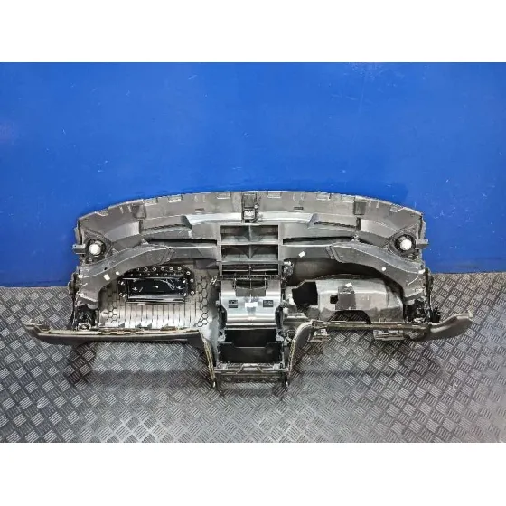 Salpicadero para Audi Q7 (4L)