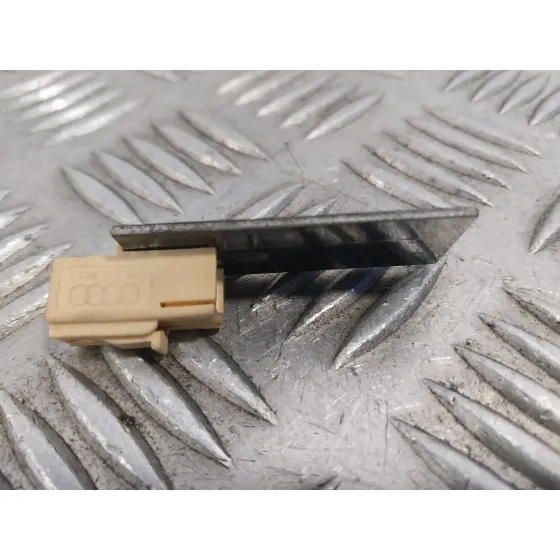 Antena para Audi Q7 (4L)