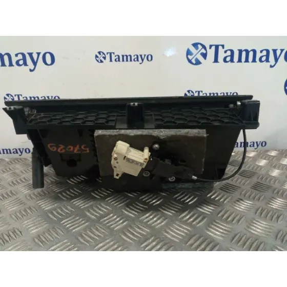 Guantera para Audi Q7 (4L)