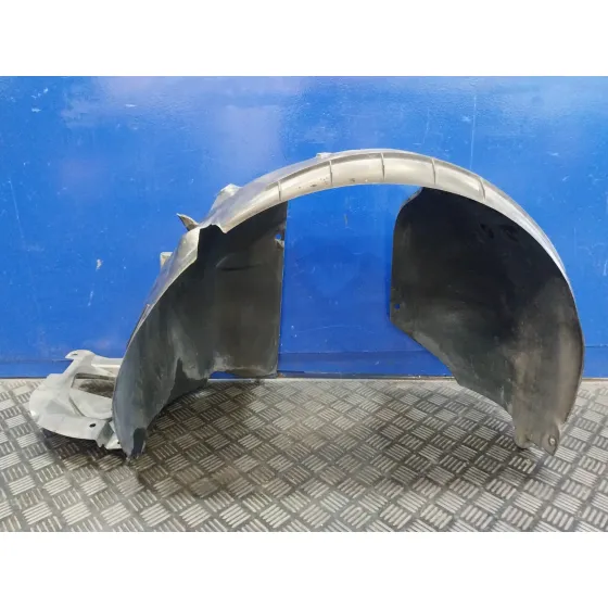Plastico Paso Rueda Delantero Izquierdo para Citroën Ds3