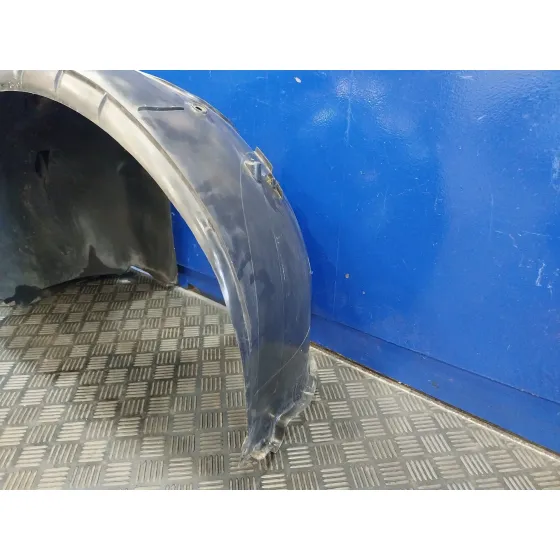 Plastico Paso Rueda Delantero Izquierdo para Citroën Ds3