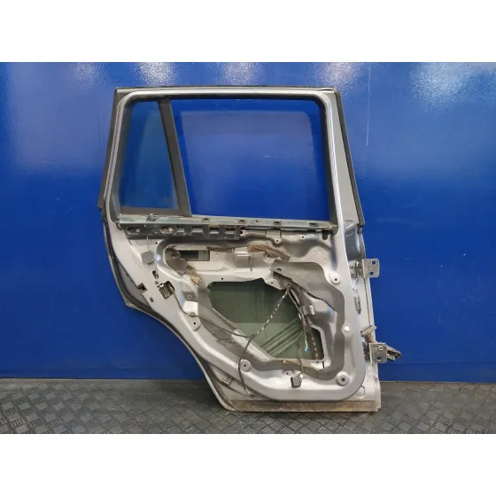 Puerta Trasera Izquierda para Bmw X3 (E83)