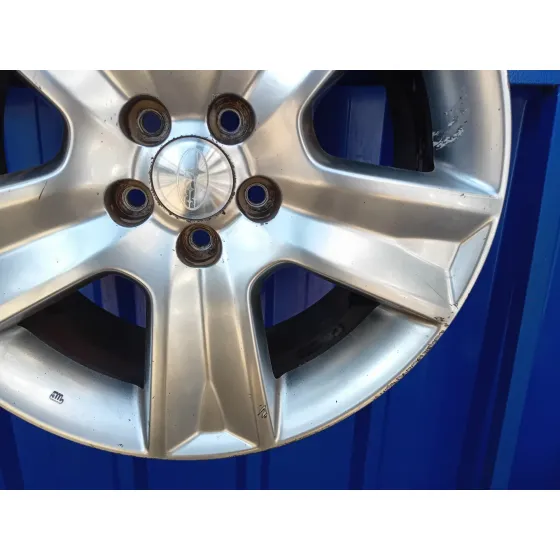 Llanta para Subaru Legacy Familiar/Outback B13 (Bp)