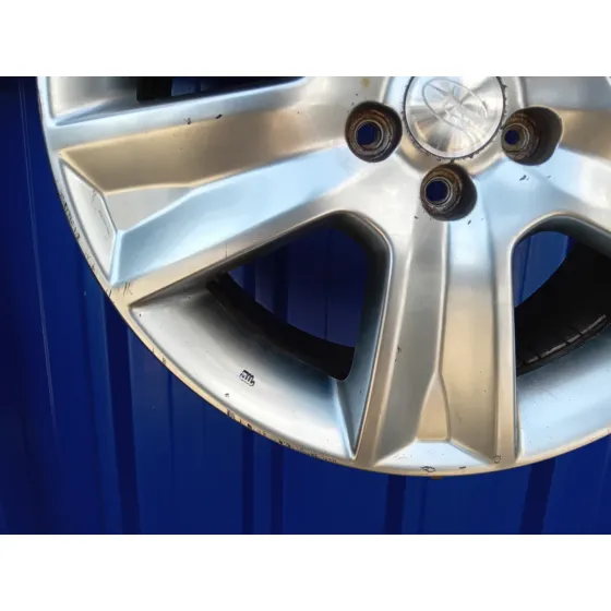 Llanta para Subaru Legacy Familiar/Outback B13 (Bp)