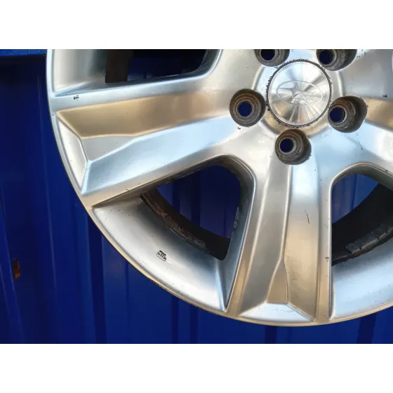 Llanta para Subaru Legacy Familiar/Outback B13 (Bp)