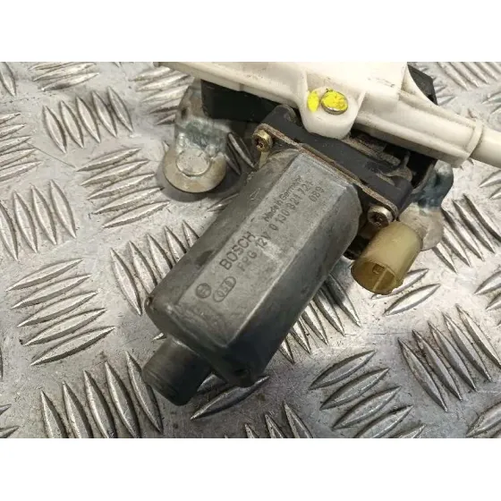 Elevalunas Delantero Derecho para Renault Megane I Classic (La0)
