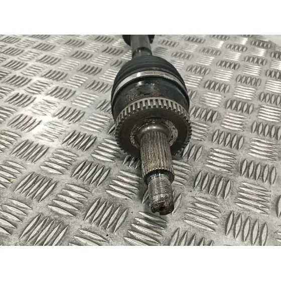 Transmision Delantera Derecha para Hyundai I40