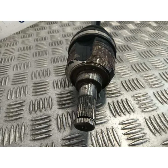 Transmision Delantera Izquierda para Kia Sportage
