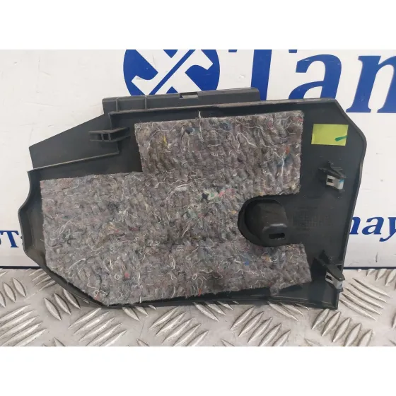 Plastico Varios para Peugeot Partner Kombi