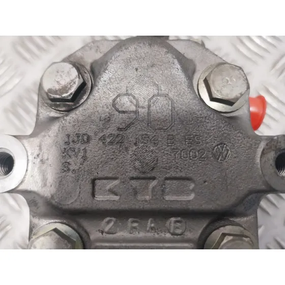 Bomba Direccion para Seat Leon (1M1)